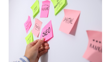 Семантично SEO: Как да оптимизираме за смисъл, а не за ключови думи