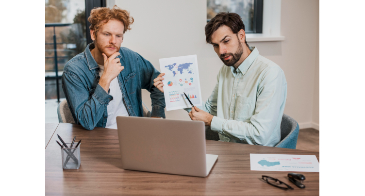 Long Tail Pro срещу Ahrefs (2025): Защо LTP беше спрян